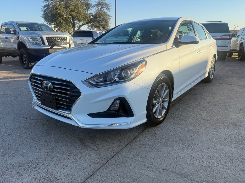 2018 Hyundai Sonata Image 2