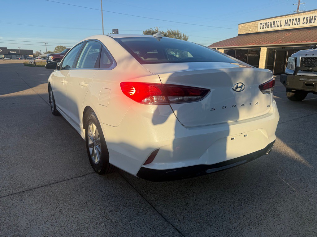 2018 Hyundai Sonata Image 4