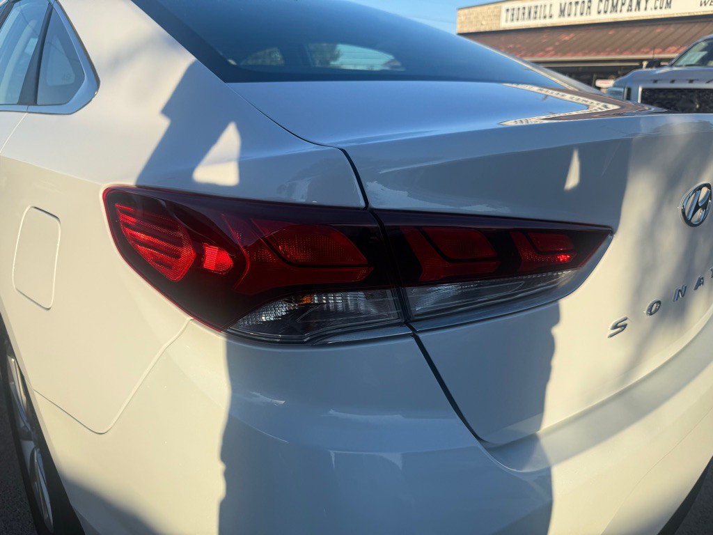 2018 Hyundai Sonata Image 8
