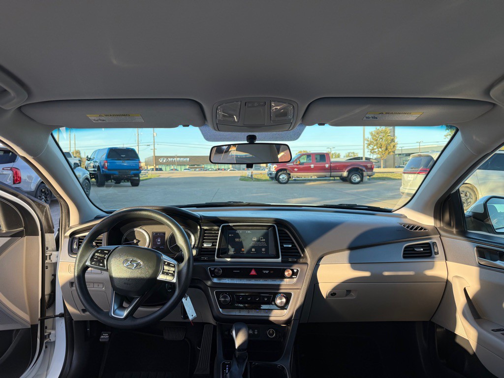 2018 Hyundai Sonata Image 18