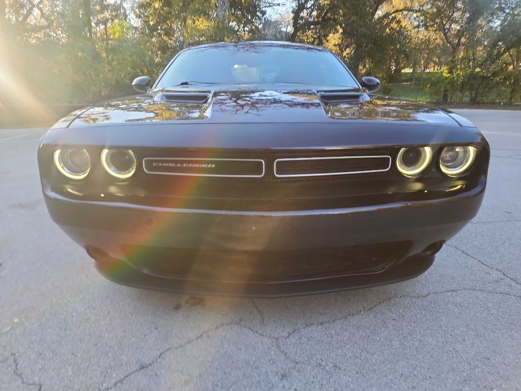 2019 Dodge Challenger Image 2