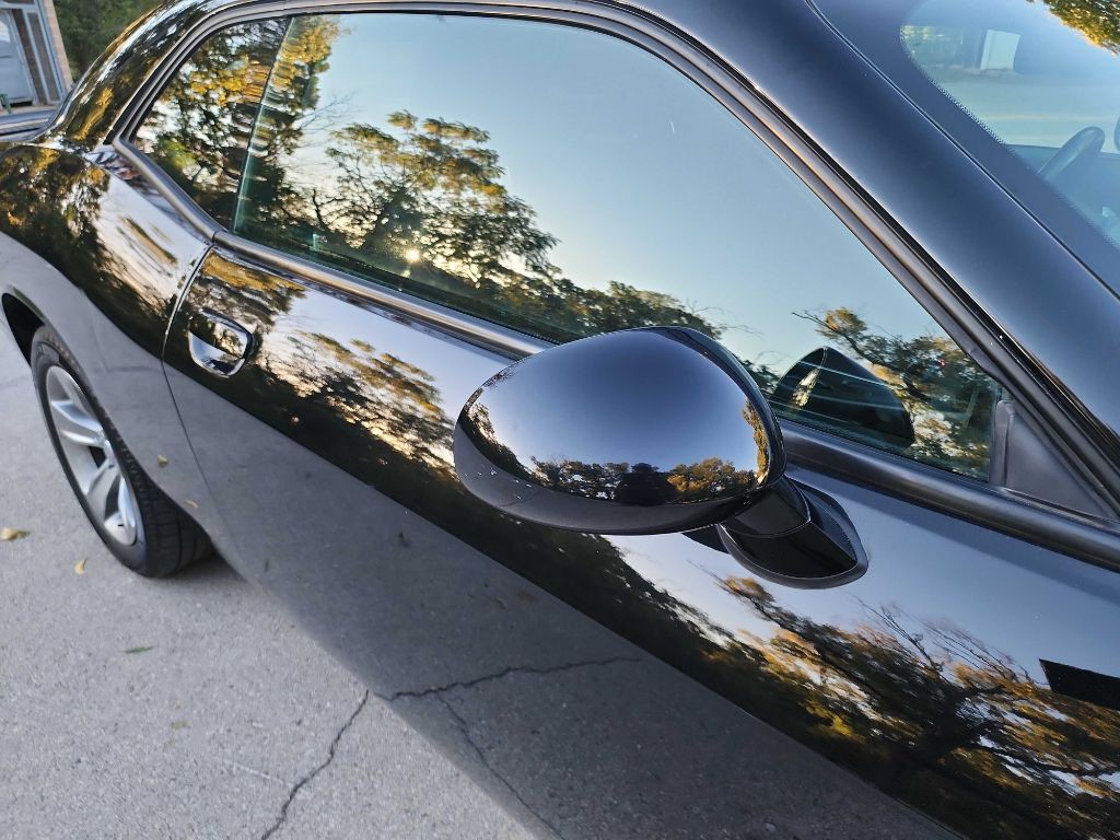 2019 Dodge Challenger Image 10