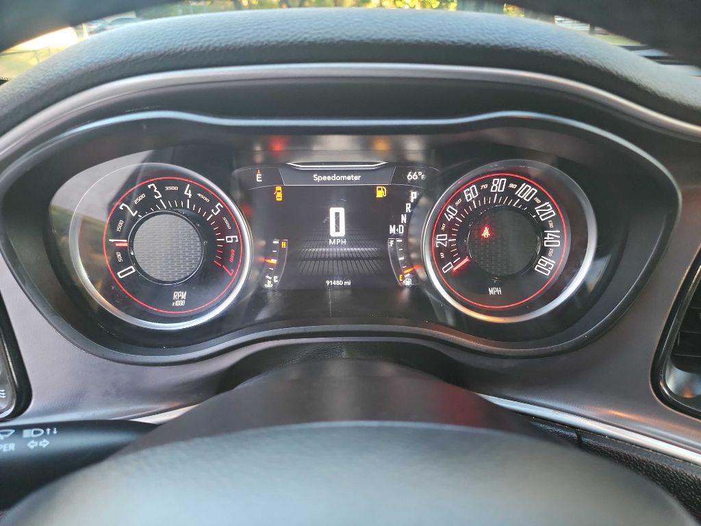 2019 Dodge Challenger Image 20