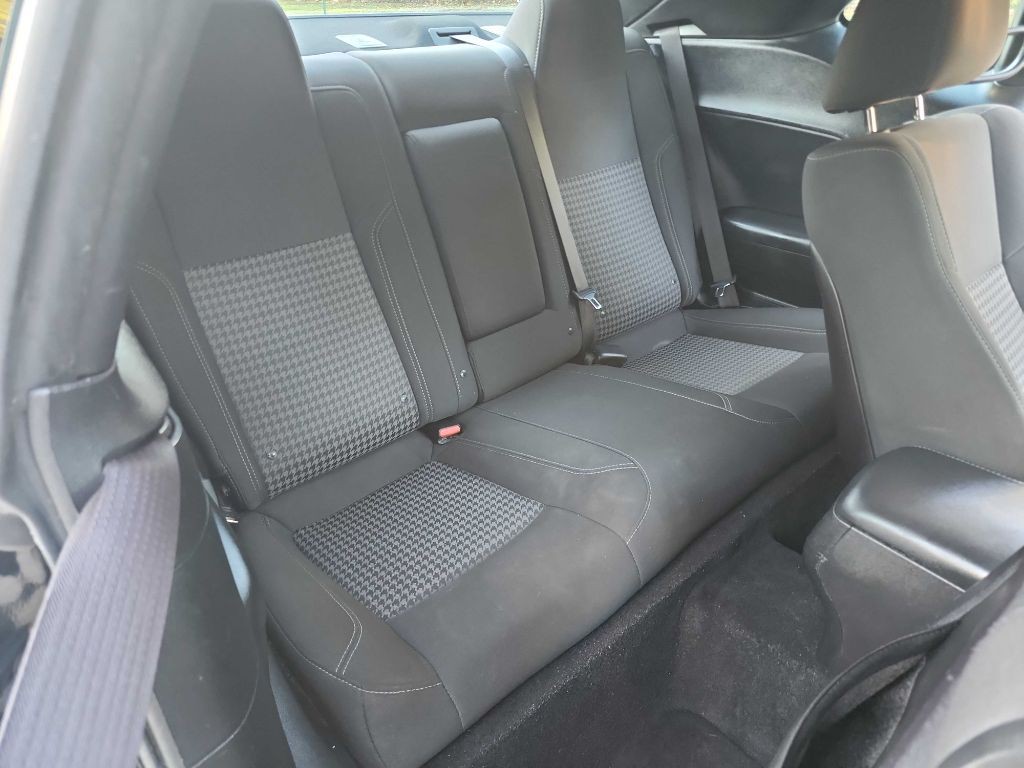 2019 Dodge Challenger Image 27