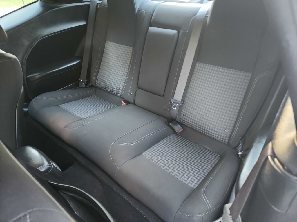 2019 Dodge Challenger Image 28