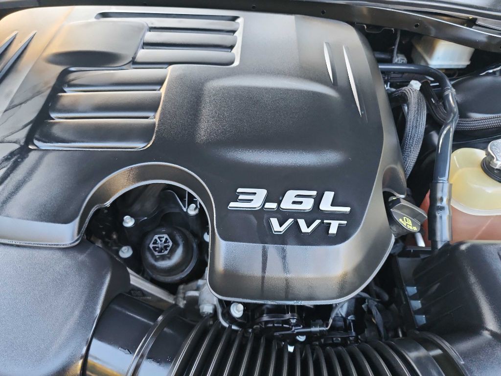 2019 Dodge Challenger Image 33