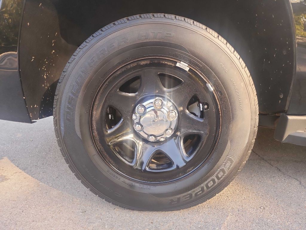 2015 Chevrolet Tahoe Image 11