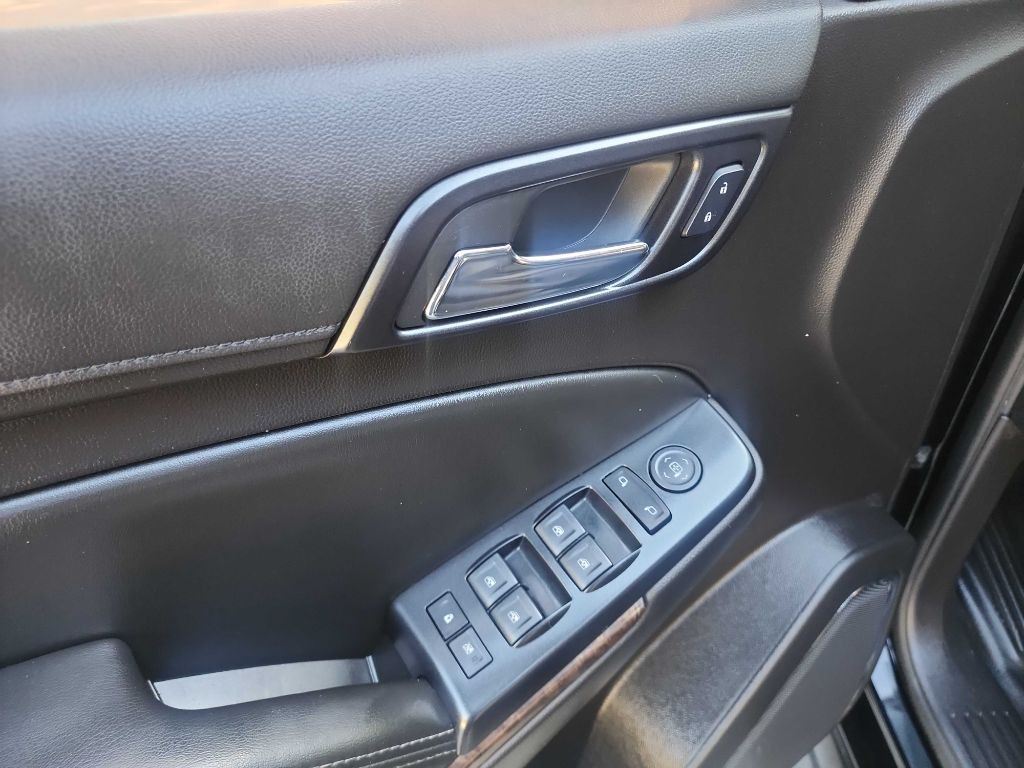 2015 Chevrolet Tahoe Image 13