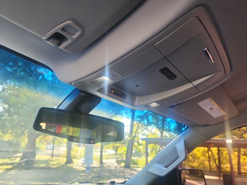 2015 Chevrolet Tahoe Image 20