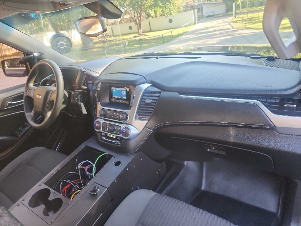 2015 Chevrolet Tahoe Image 32