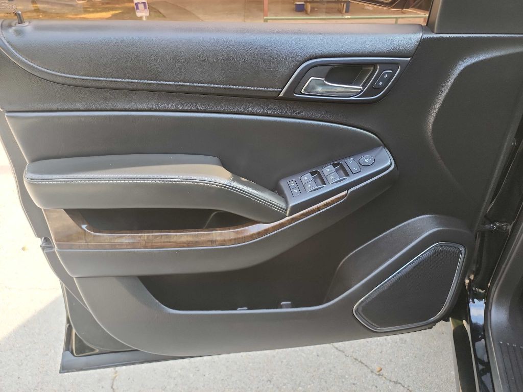 2015 Chevrolet Tahoe Image 11