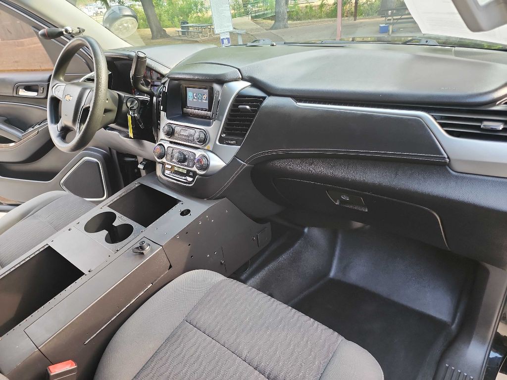 2015 Chevrolet Tahoe Image 30