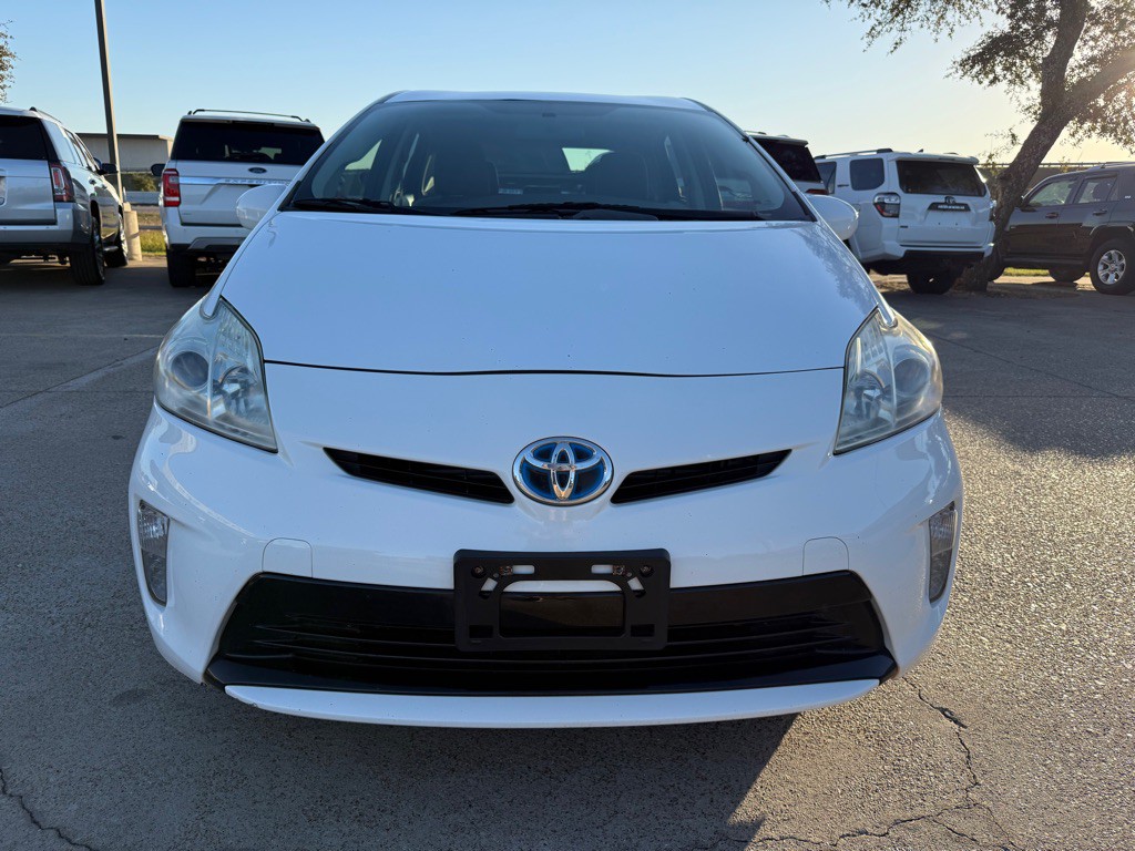2013 Toyota Prius Image 2