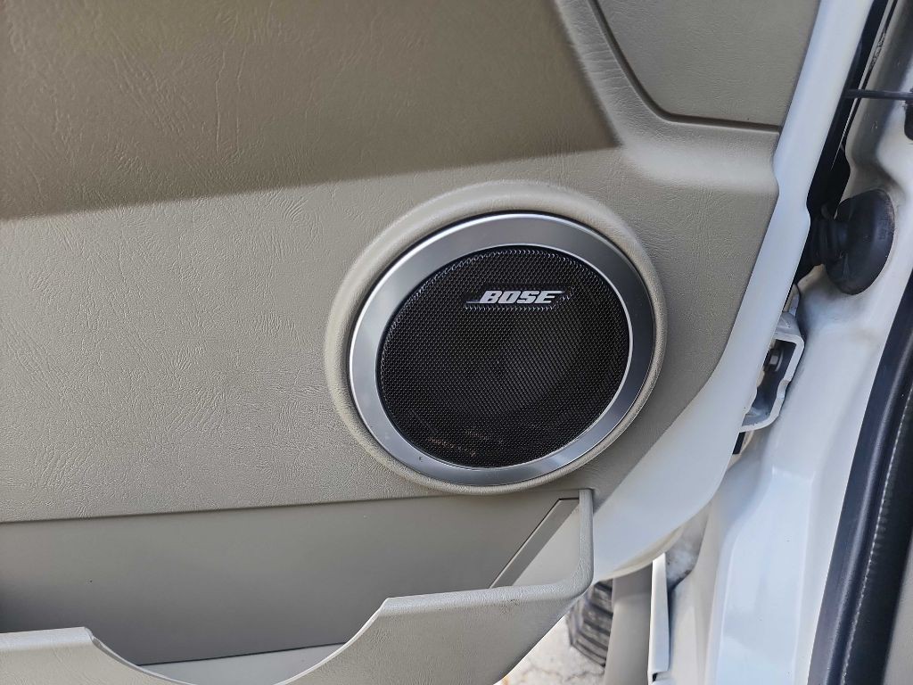 2003 HUMMER H2 Image 17