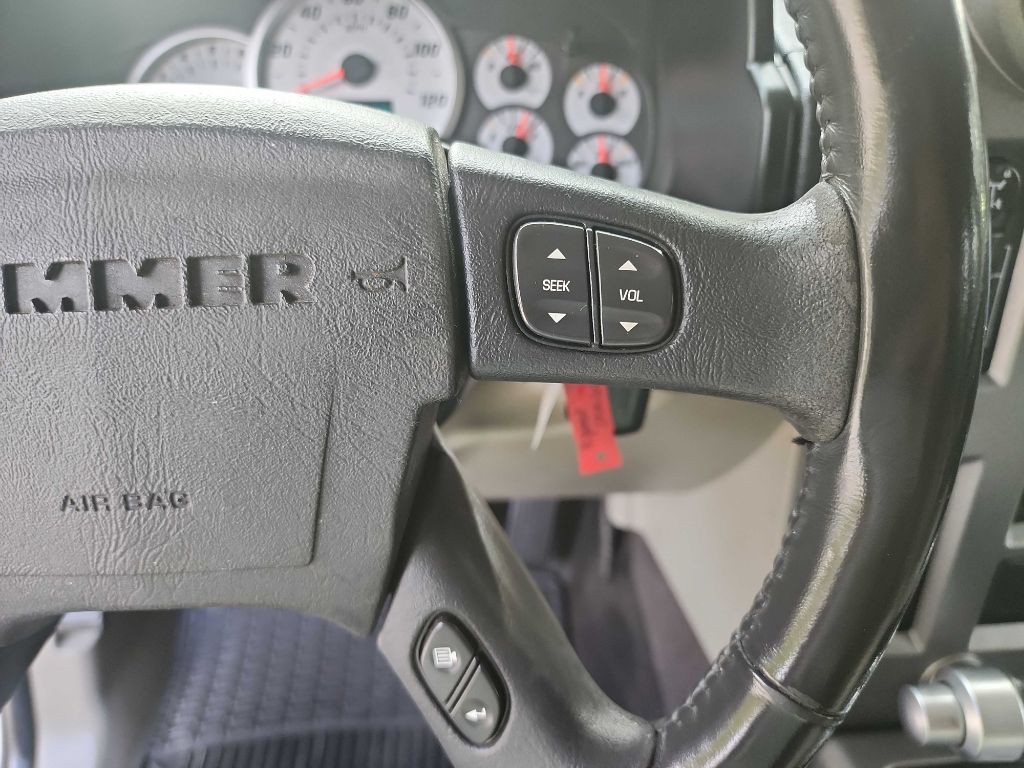 2003 HUMMER H2 Image 20