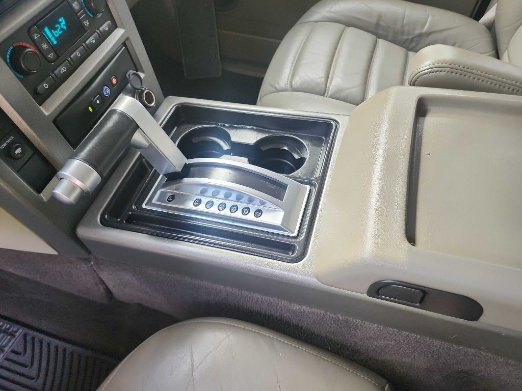 2003 HUMMER H2 Image 26