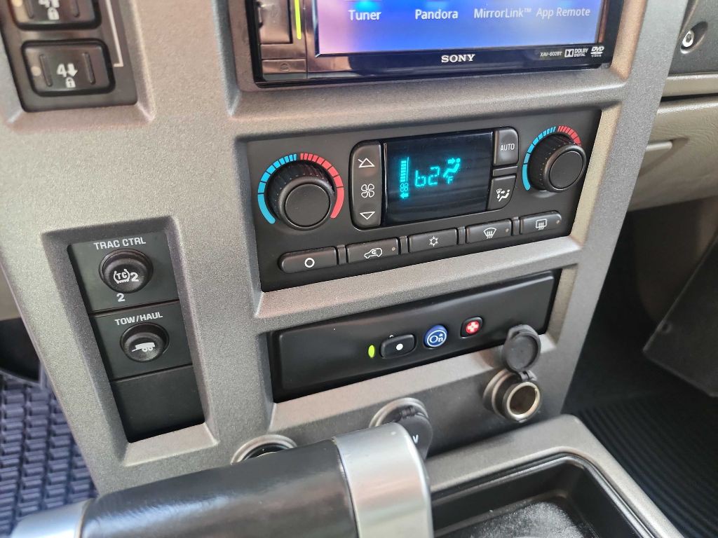 2003 HUMMER H2 Image 29