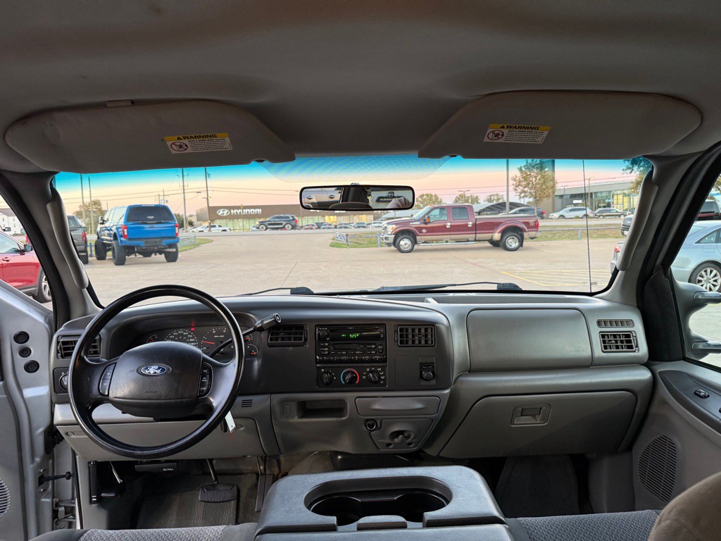 2003 Ford F-250 Image 18