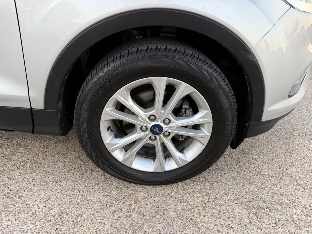 2019 Ford Escape Image 13