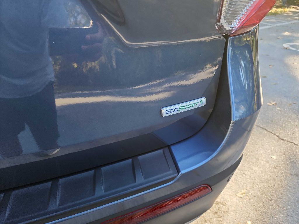 2020 Ford Explorer Image 9