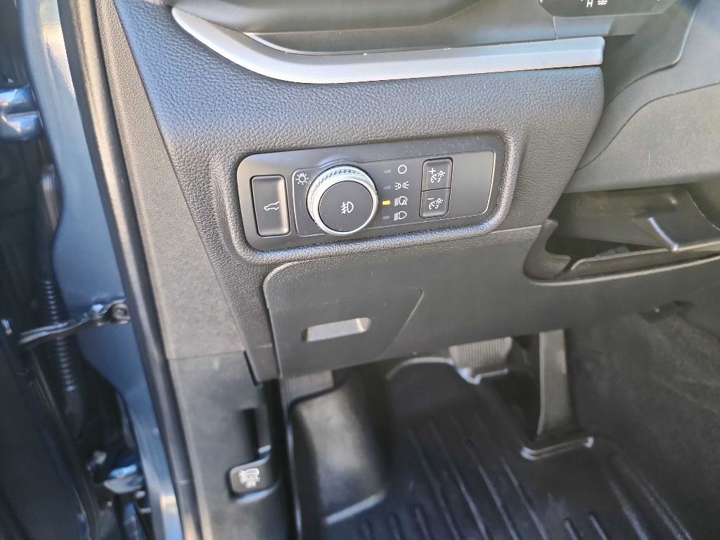 2020 Ford Explorer Image 19