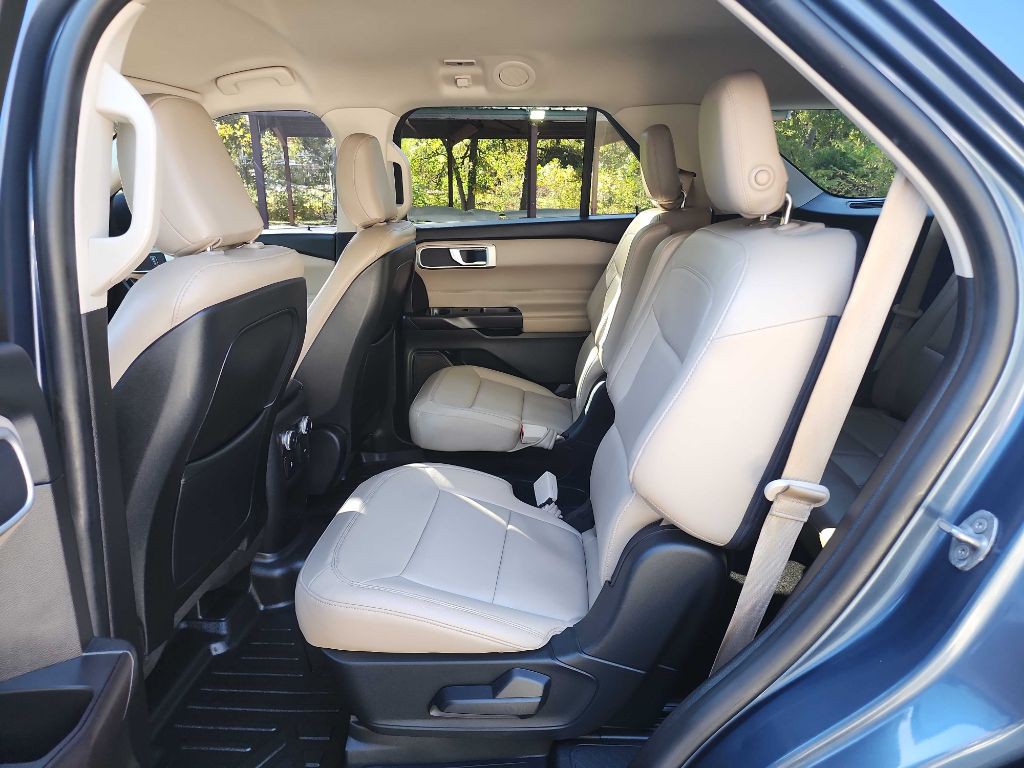 2020 Ford Explorer Image 31
