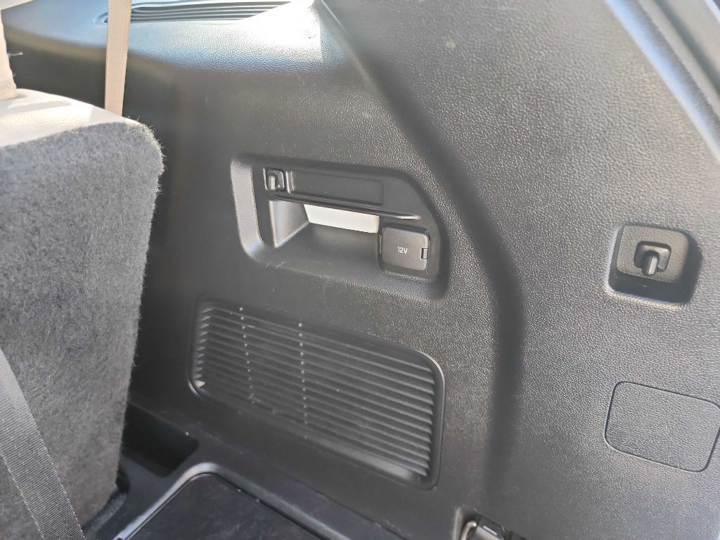 2020 Ford Explorer Image 36