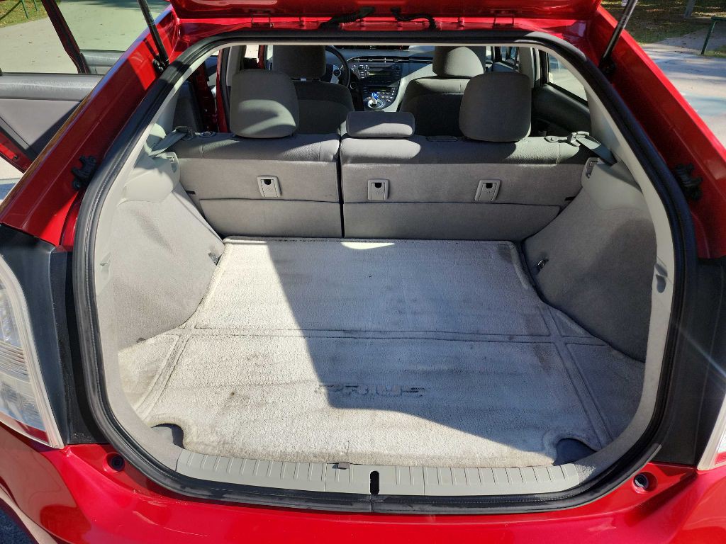 2011 Toyota Prius Image 24