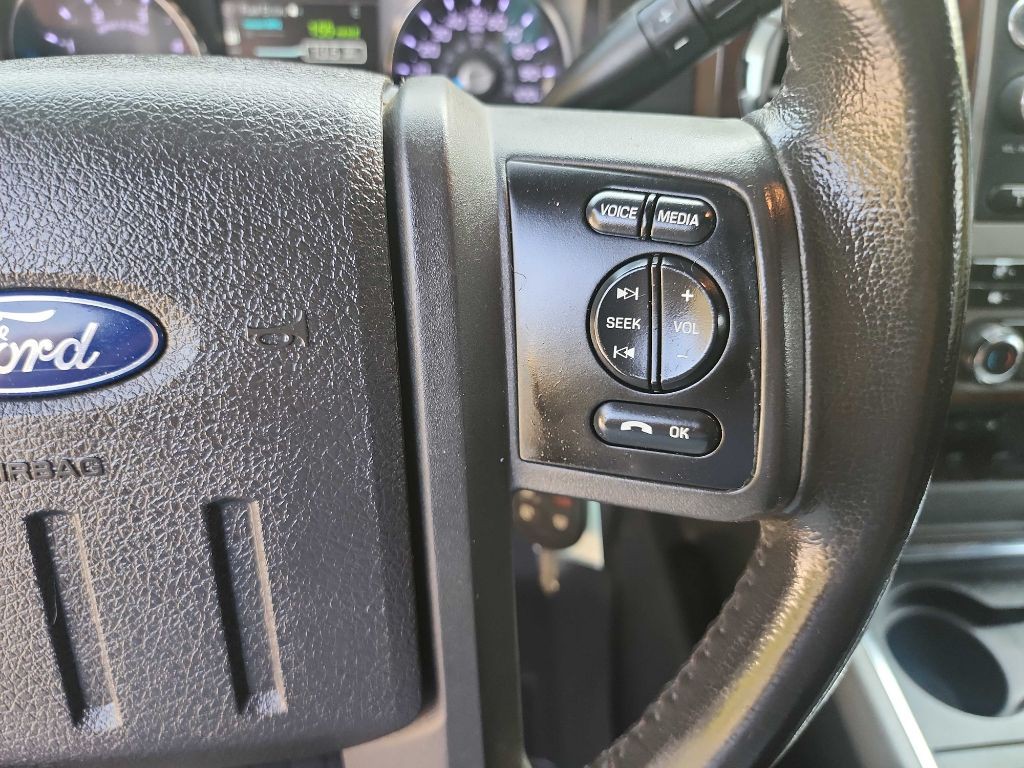 2011 Ford F-250 Image 24