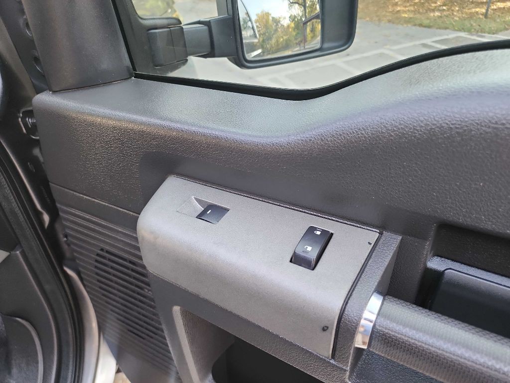 2011 Ford F-250 Image 38