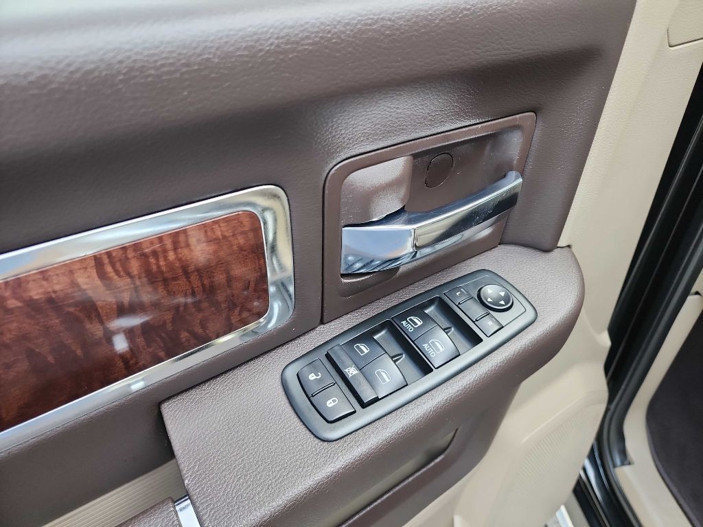 2012 Dodge Ram 2500 Image 21