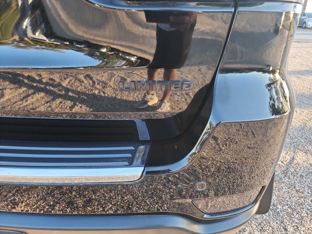 2017 Jeep Grand Cherokee Image 13