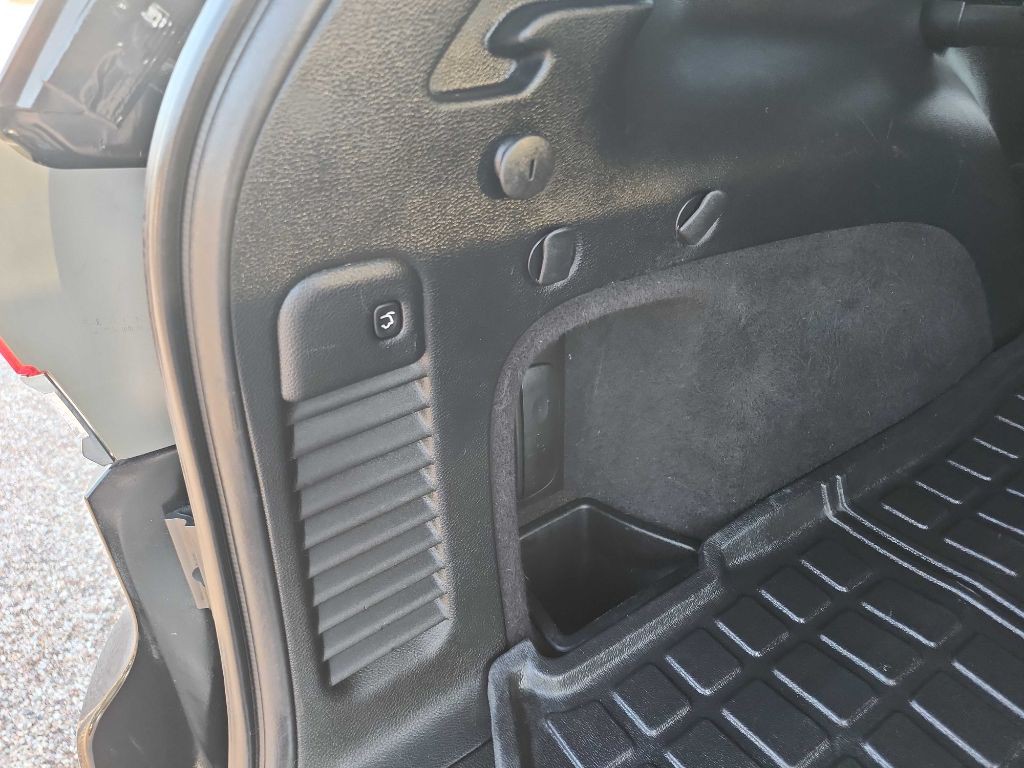 2017 Jeep Grand Cherokee Image 39