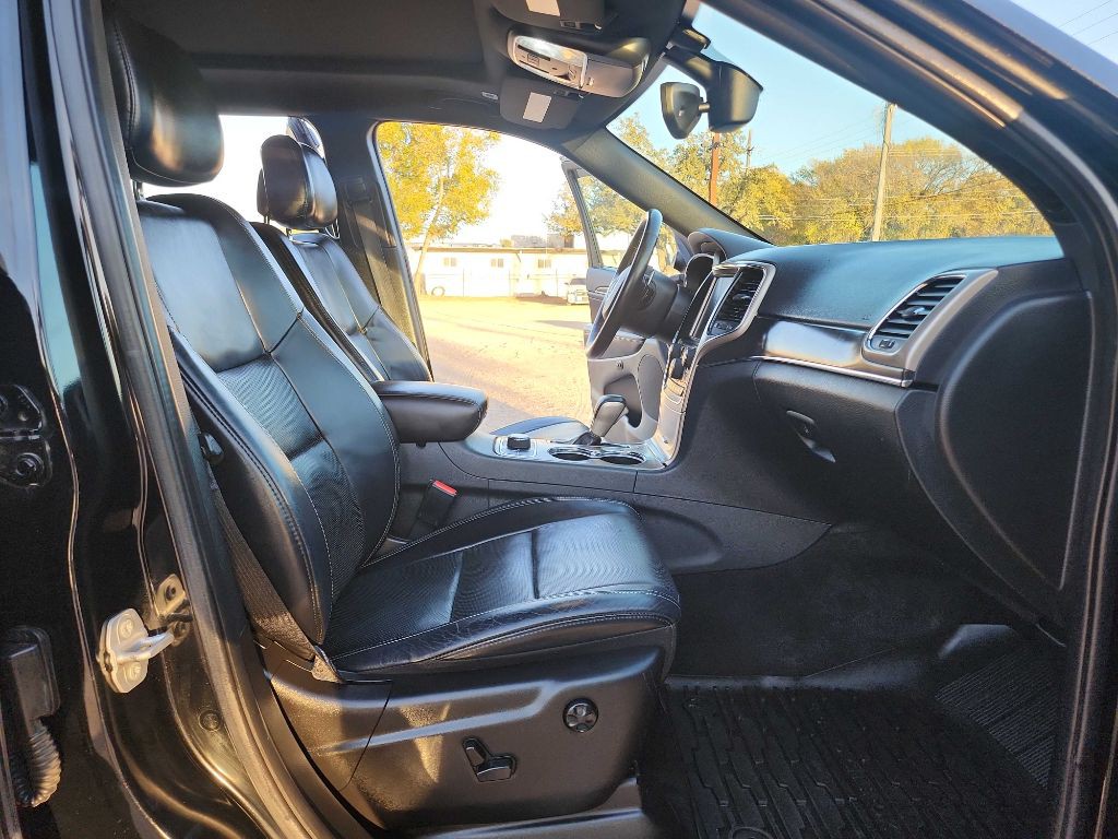 2017 Jeep Grand Cherokee Image 43