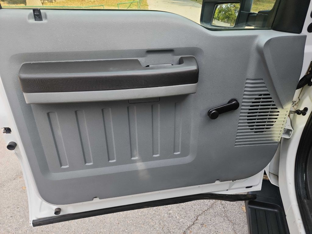 2012 Ford F-250 Image 14