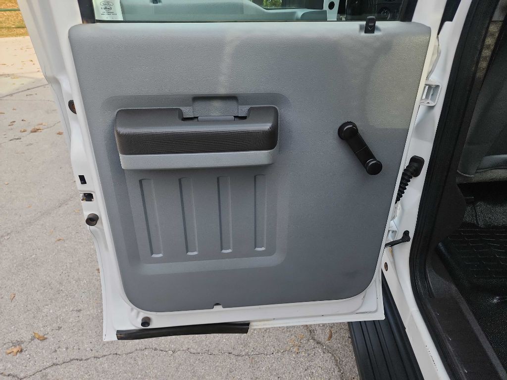 2012 Ford F-250 Image 27