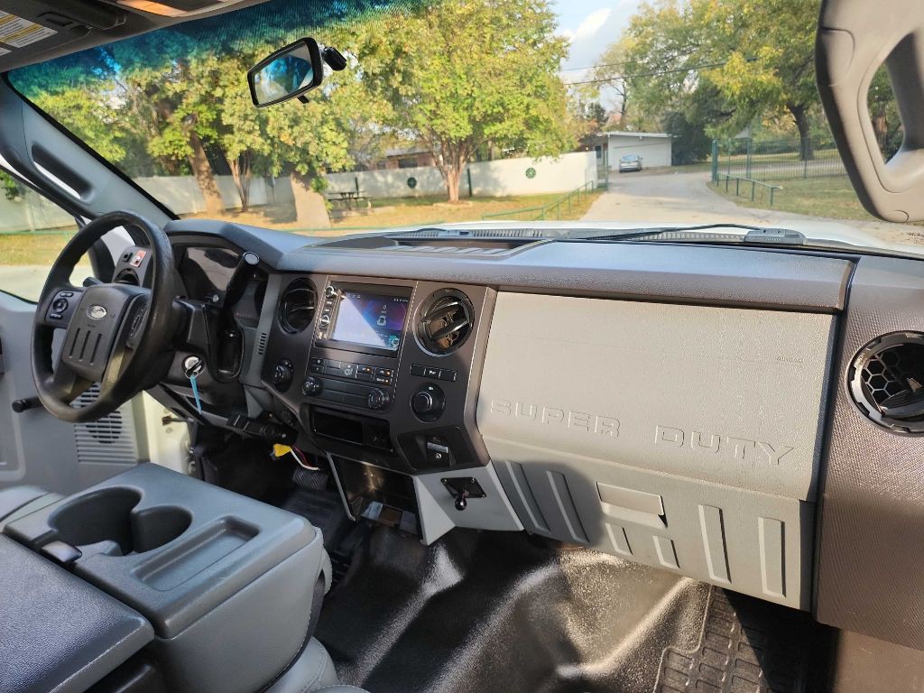 2012 Ford F-250 Image 33
