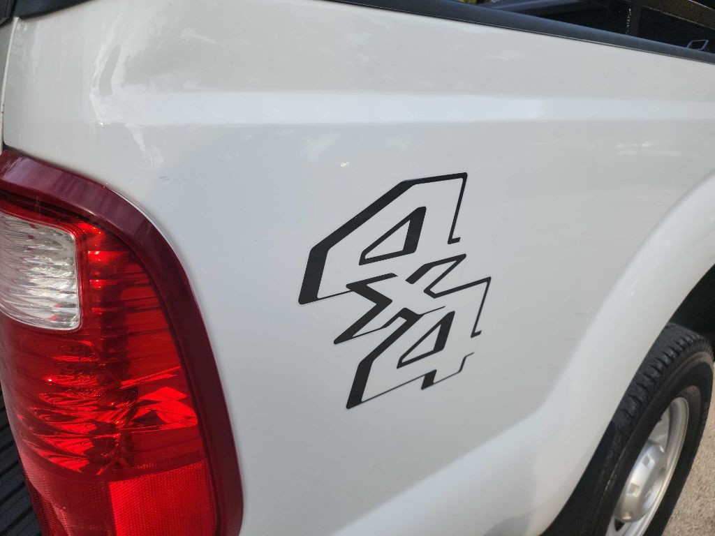 2012 Ford F-250 Image 13