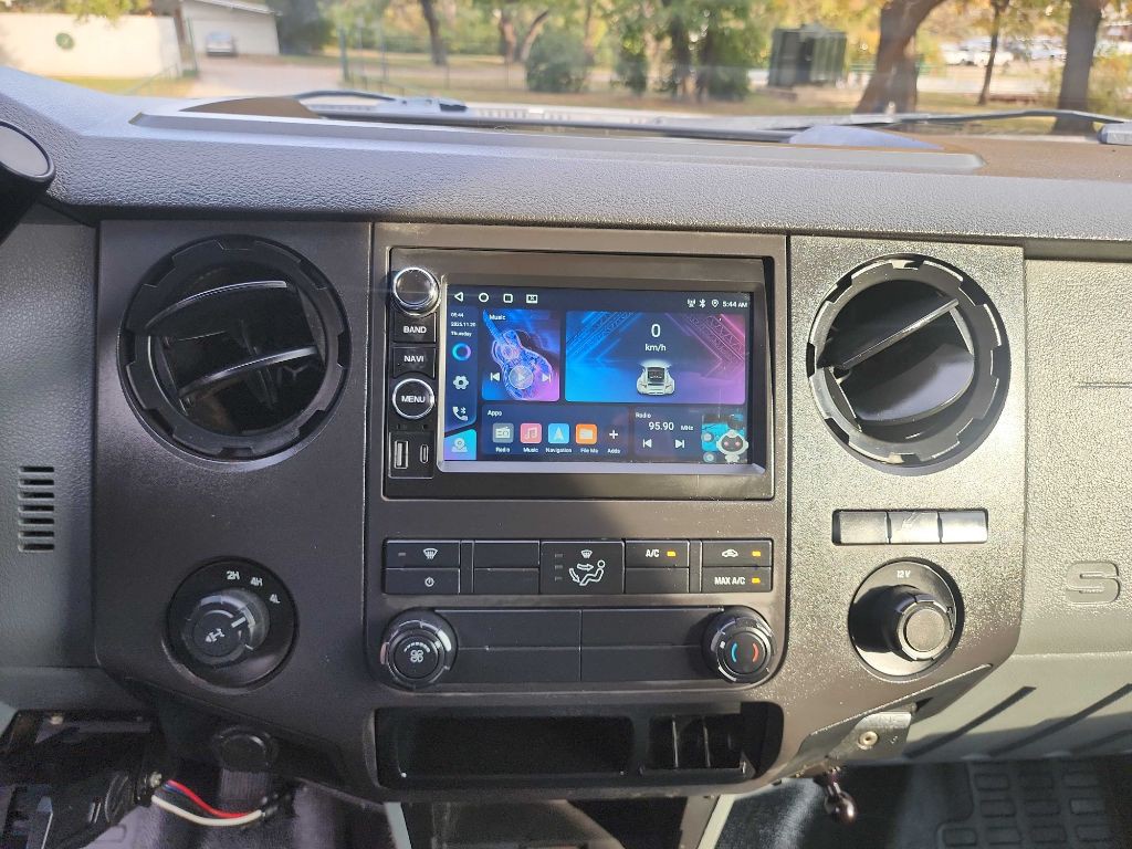 2012 Ford F-250 Image 24