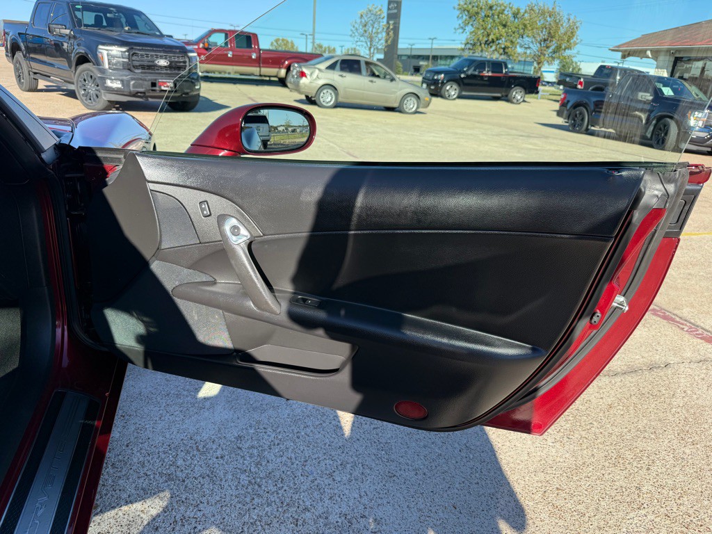 2007 Chevrolet Corvette Image 16