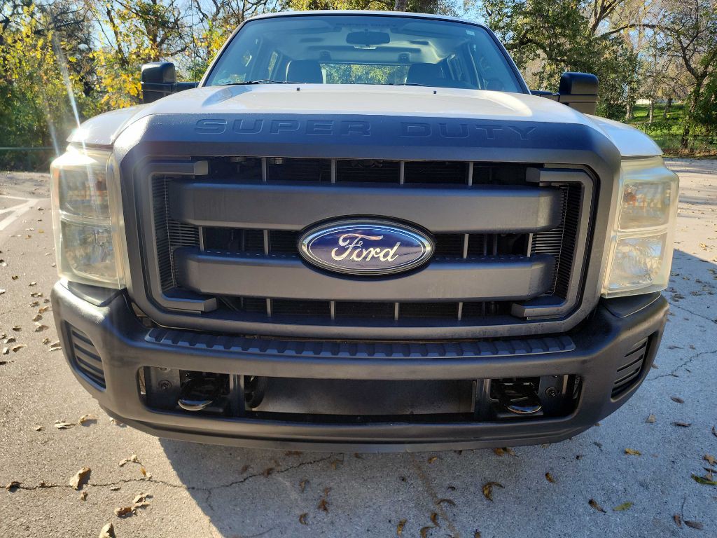 2014 Ford F-250 Image 2