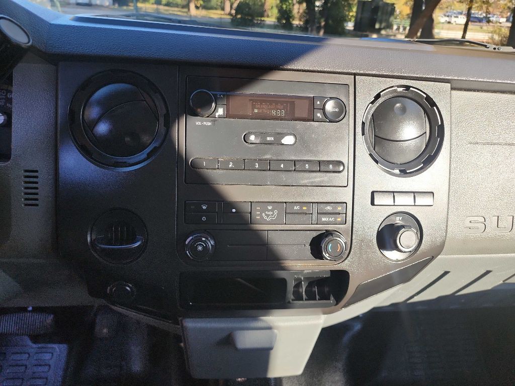 2014 Ford F-250 Image 20