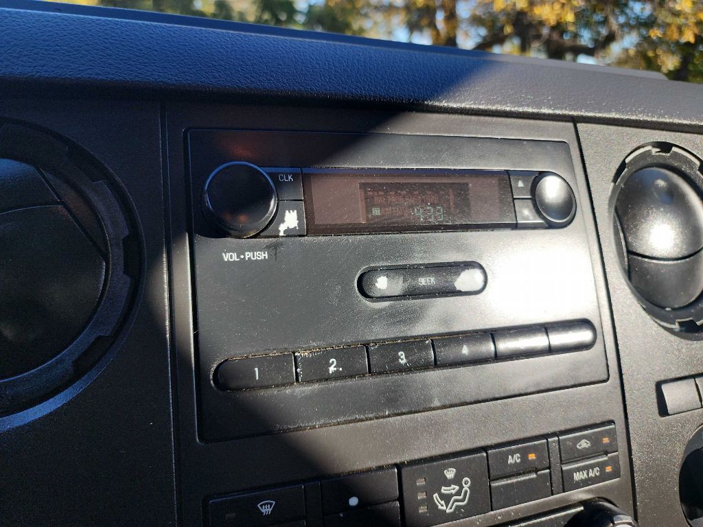 2014 Ford F-250 Image 21