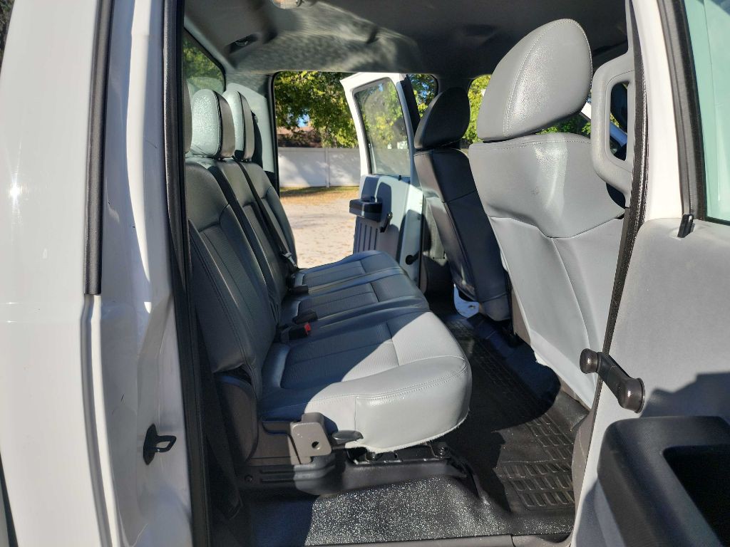 2014 Ford F-250 Image 29
