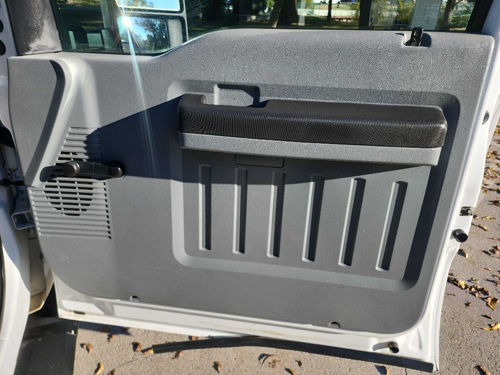 2014 Ford F-250 Image 30