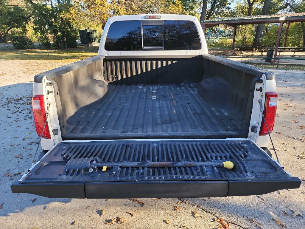 2016 Ford F-250 Image 9