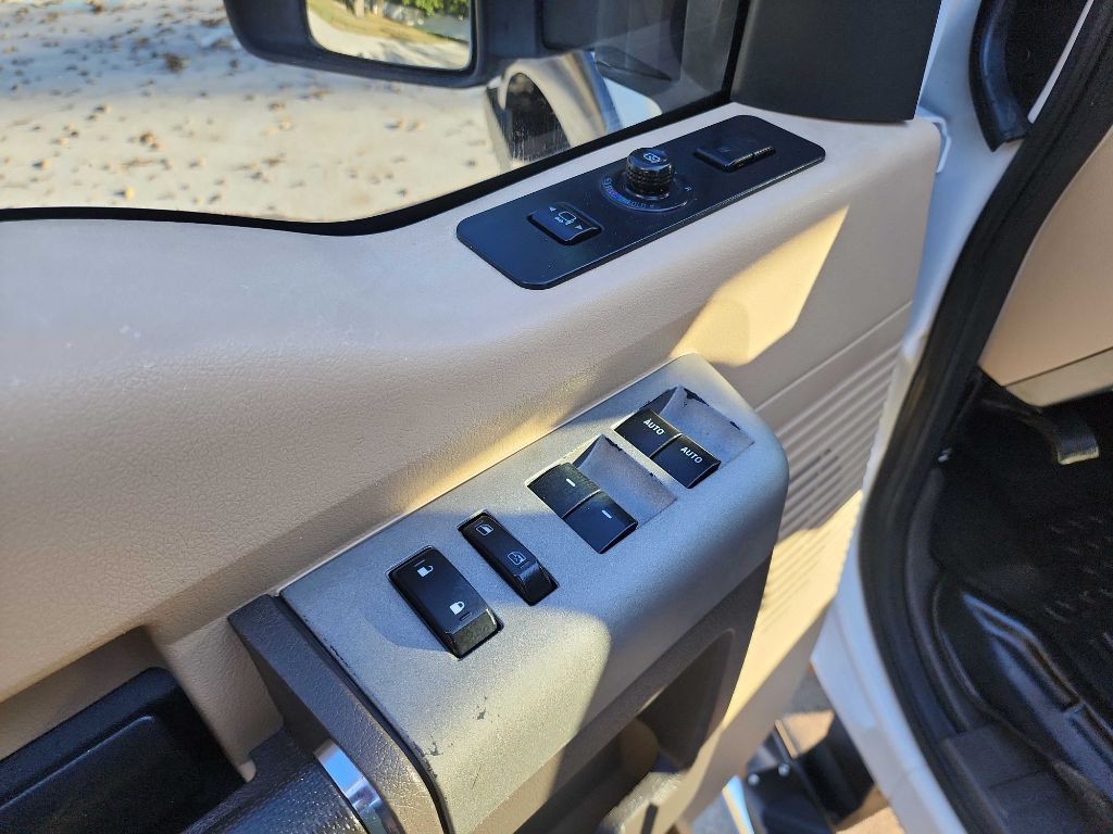 2016 Ford F-250 Image 21