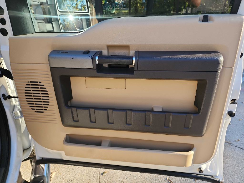 2016 Ford F-250 Image 35