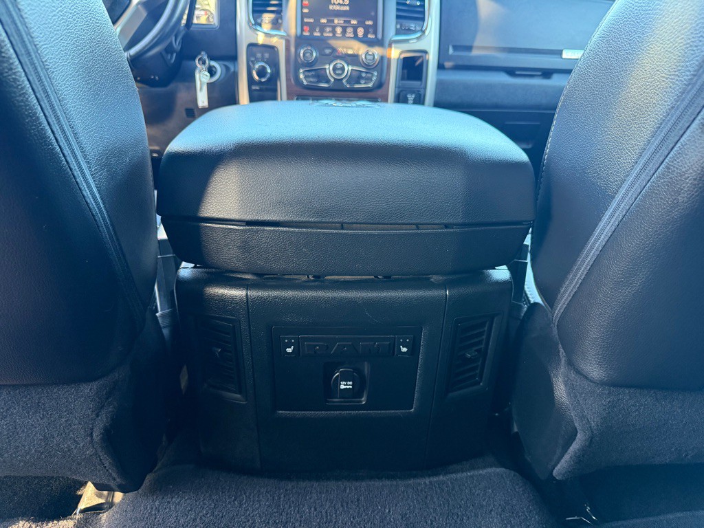 2015 RAM 2500 Image 27