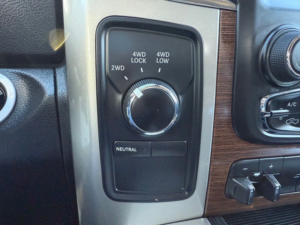 2015 RAM 2500 Image 34